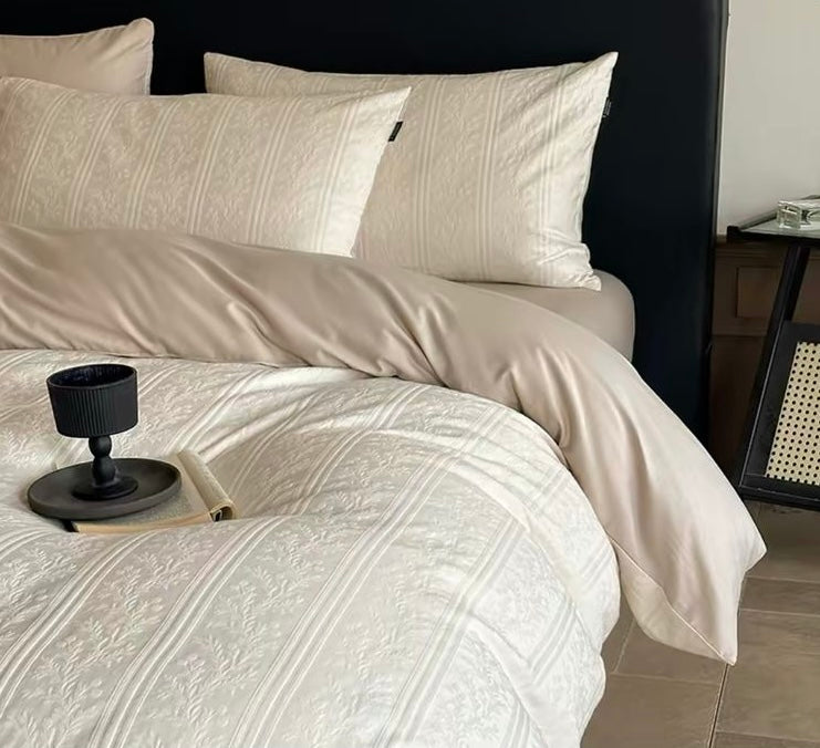 Patterned Bedding Sets